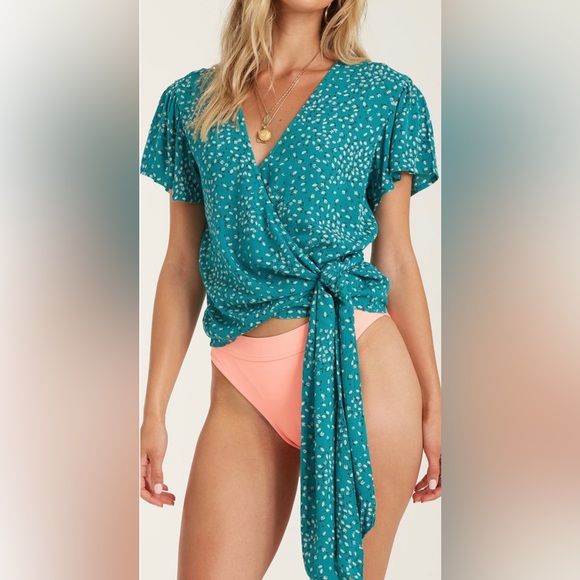 Billabong Wild Gaze Wrap Top in Sea Green Medium - Picture 2 of 6